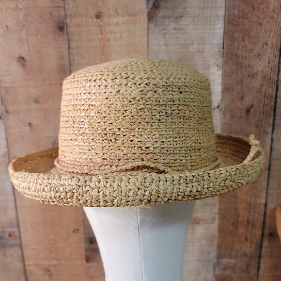 Scala Women's Crocheted Raffia Hat - Picture 4 of 7